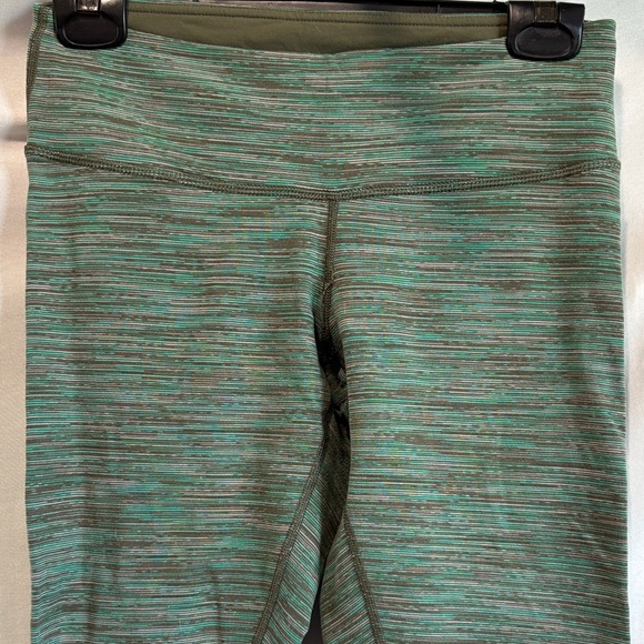 lululemon athletica Green Heathered Leggings - Picture 2 of 8